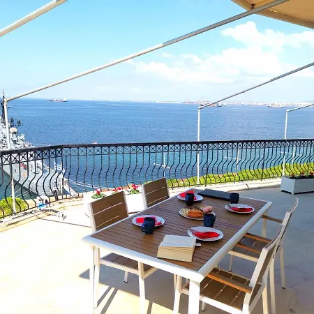 Endless Blue Apartment